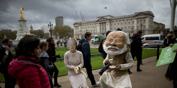 Queen Elizabeth II hosts luncheon banquet for Modi