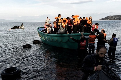 14 Migrants Die as Boat Sinks off Turkey