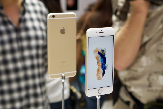 Even the new iPhone 6S and 6S Plus don't have sapphire