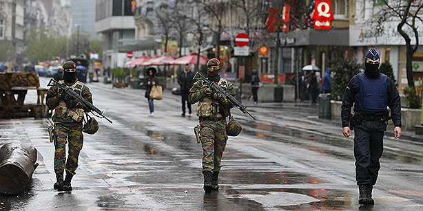 Brussels put on maximum alert on risk of Paris-like attack