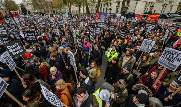 Thousands gathered in London