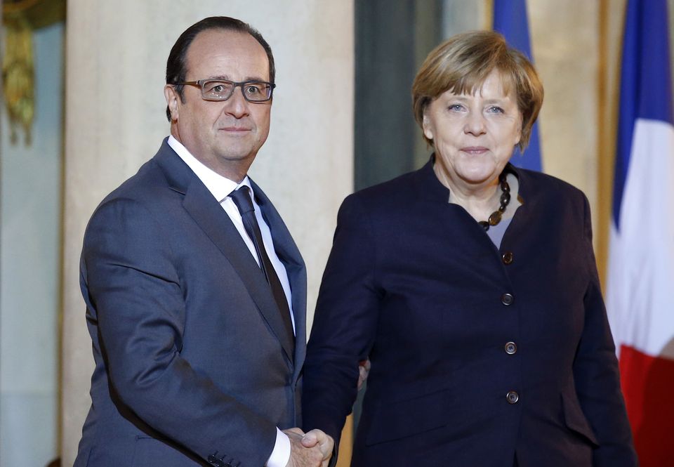 French president off to Moscow for talks on fighting terror