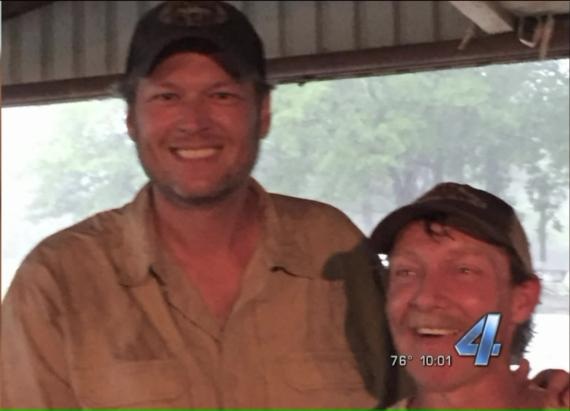 Blake Shelton Rescues Stranded Oklahoma Man