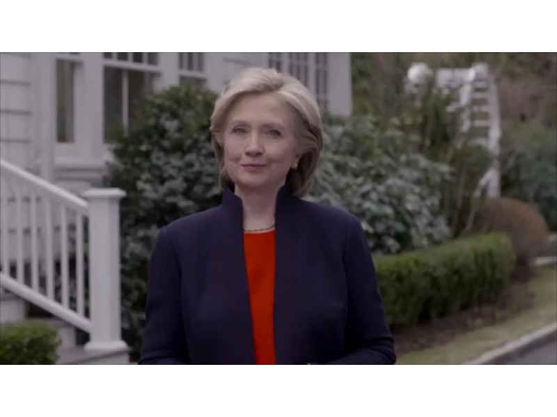 Hillary Clinton Meets With Trayvon Martin's Mother Other Moms of Kids Killed by Gun Violence