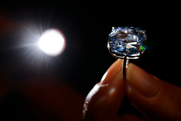 'Exceptional' diamonds to hit auction block