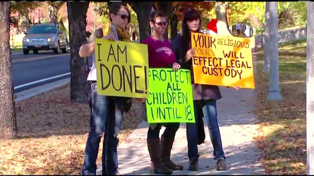 Several hundred people with roots in the Mormon faith gathered in Salt Lake City on Saturday to renounce the churchs new policies targeting gays and their children in an event tha