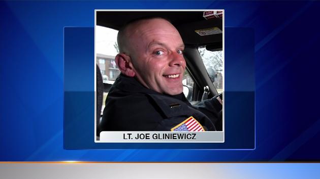 Fox Lake Officials Expected to Announce Officer's Death Believed to Be a