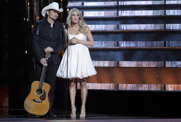 Underwood Talks About Dialogue For Tonight's CMA Show