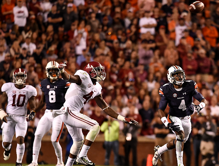 Jason Smith hauls in a prayerful catch at Jordan Hare in Auburn's loss