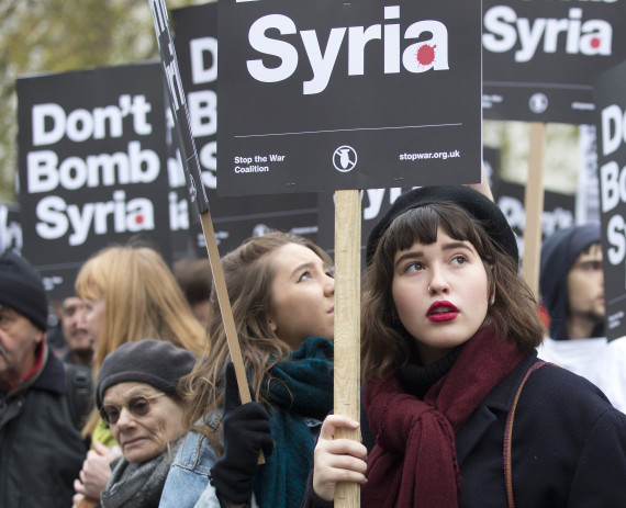 Cameron: Bombing ISIL will make Britain safer