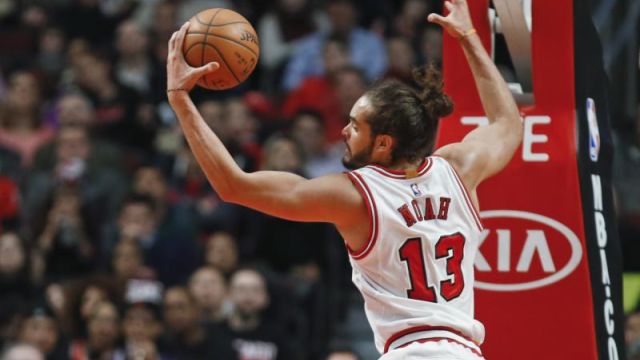 Chicago Bulls NBA 2015 roster news: Joakim Noah misses start in win over 76ers