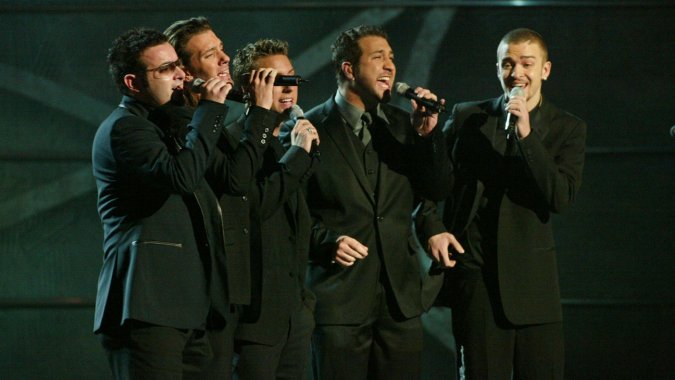 Joey Fatone performs with *NSYNC