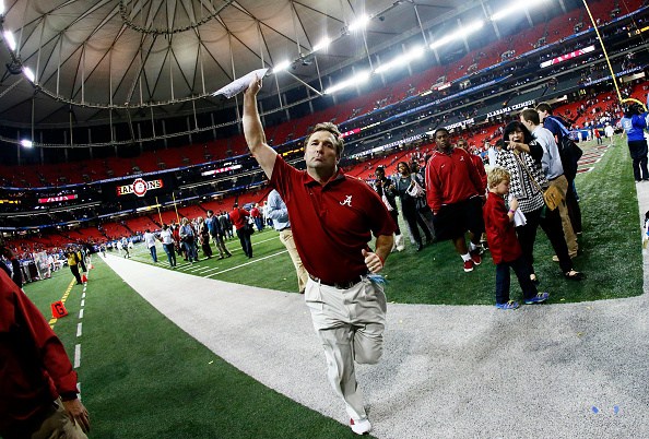 UH coach Tom Herman tells players to not believe coaching rumors