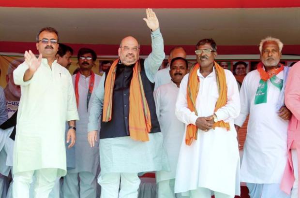 As Bihar elections enters last round, BJP dons communal gloves