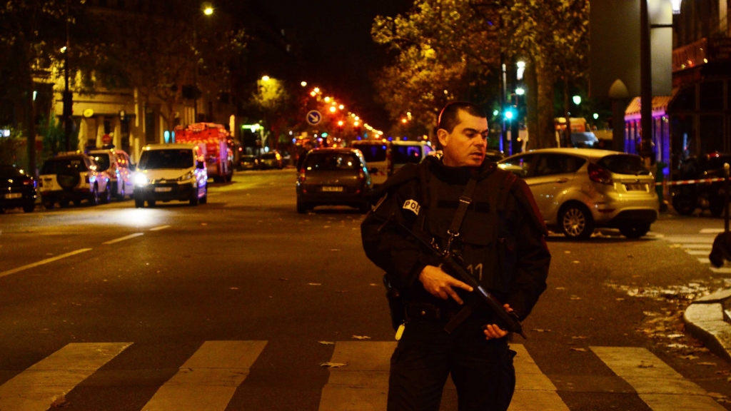 PARIS: Notts offers solidarity after shootings and explosions kill 120