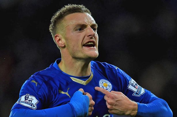 Jamie Vardy celebrates scoring the first goal