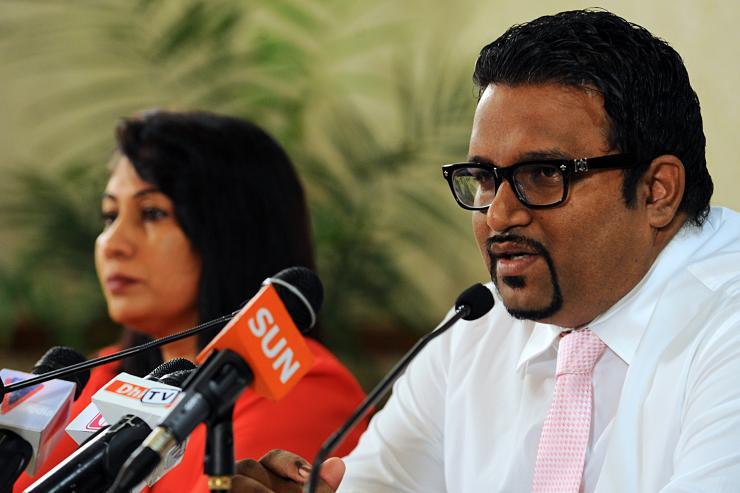 Maldives Parliament voted Thursday to impeach vice president Ahmed Adeeb over an alleged plot to kill the president.   
           
    Getty Images