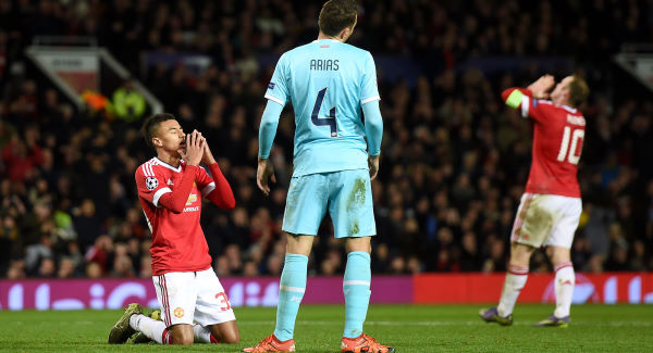 Manchester United's Jesse Lingard and Wayne Rooney rue a missed chance on goal during the scoreless draw at Old Trafford