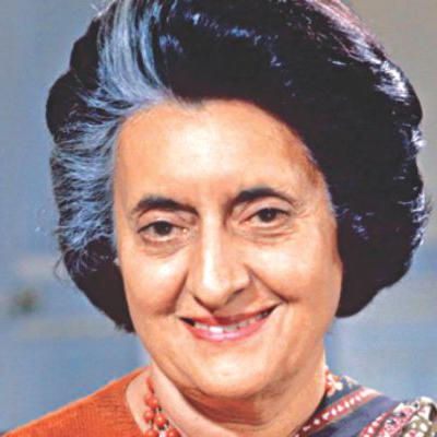 Manmohan Singh, Sonia Gandhi, Rahul Gandhi paid tribute to Indira Gandhi