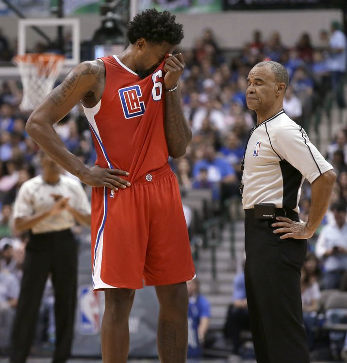 DeAndre Jordan with 13 points on Monday against the Grizzlies