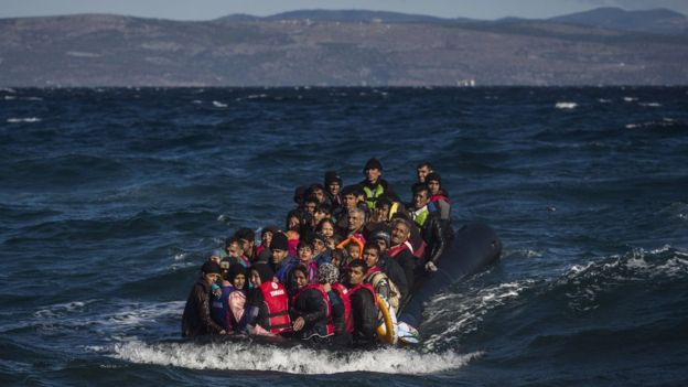 Migrant crisis 22 drown off Greek islands