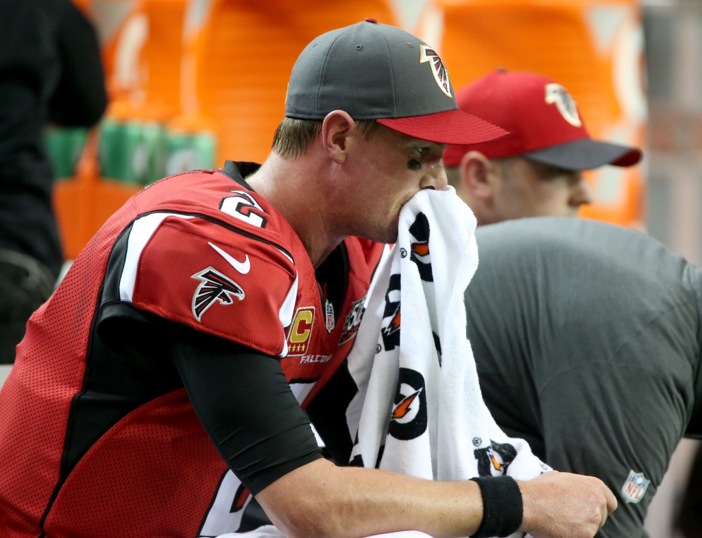 Nov 29 2015 Atlanta GA USA Atlanta Falcons quarterback Matt Ryan reacts on the bench after throwing an interception in the third quarter of their game against the Minnesota Vikings at the Georgia Dome. The Vikings won 20-10. Mandatory Credit Jas