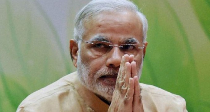 Narendra Modi Greets People on First Constitution Day