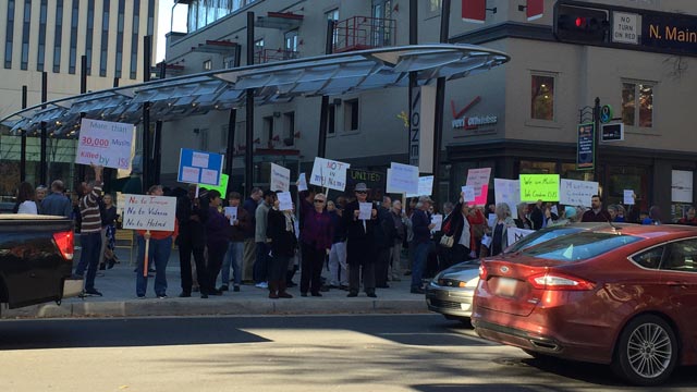 Muslims'united against ISIS gathered in Greenville