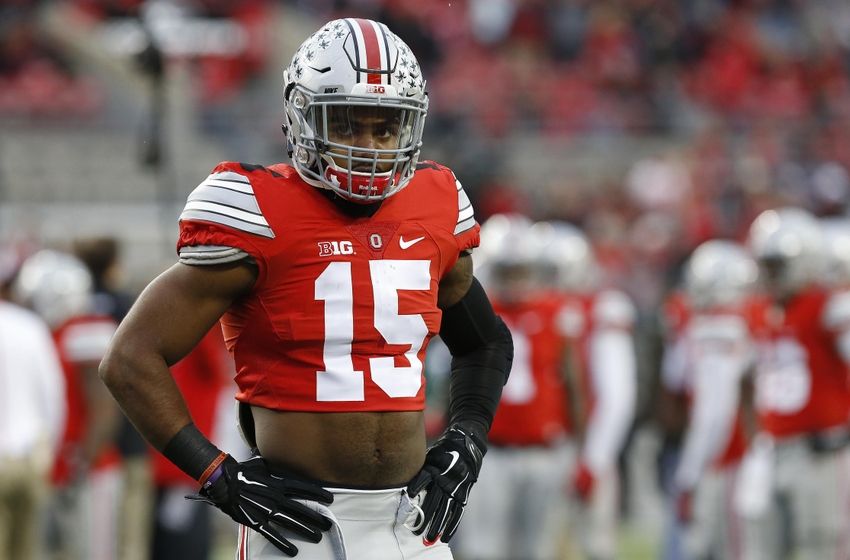 Can't Blame Ezekiel Elliott For Criticizing Ohio State Coaching Staff