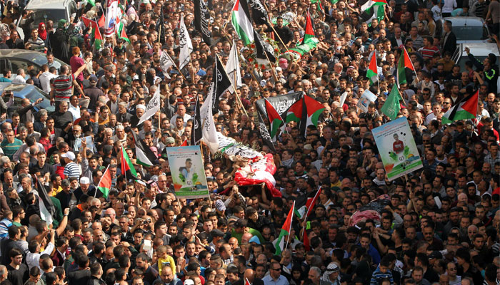 Palestinians clash with Israel soldiers at Hebron funerals