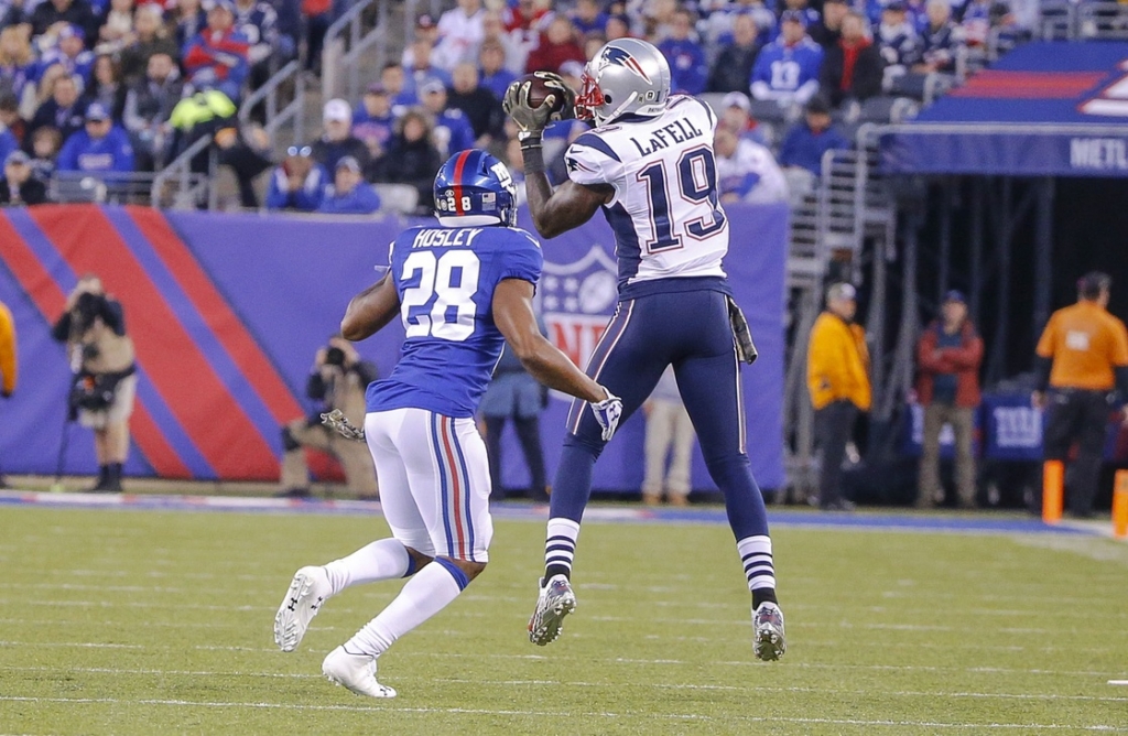 Nov 15 2015 East Rutherford NJ USA New England Patriots wide receiver Brandon La Fell makes a reception in front of New York Giants cornerback Jayron Hosley during the first quarter at Met Life Stadium. Mandatory Credit Jim O'Connor-USA TODA