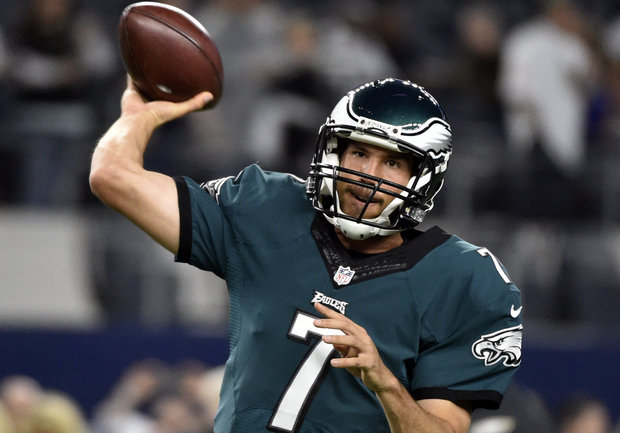 Philadelphia Eagles Sam Bradford Suffers Concussion