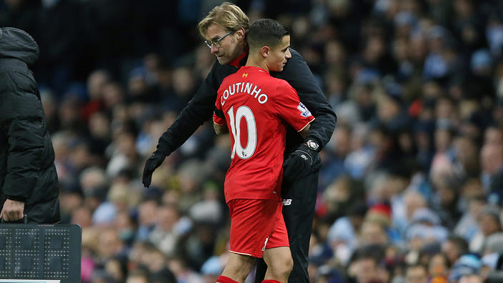 Philippe Coutinho came off with 22 minutes remaining at Manchester City      
        
            
    
               Show Grid