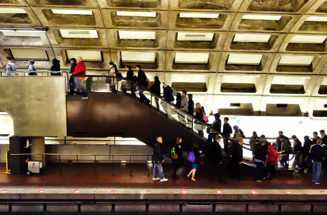 DC Sites See Increased Security Presence Following Paris Attacks