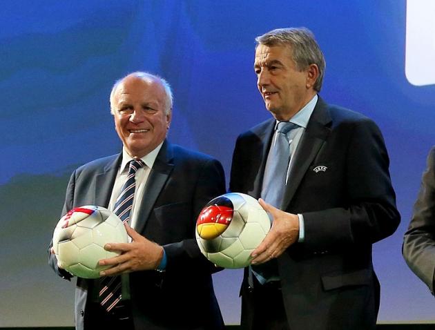 Lawyers plan new FIFA probe into venue bribe