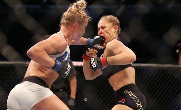 Holm upset Rousey in Austrailia