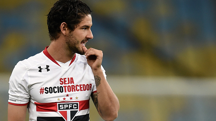 Pato heading to Anfield