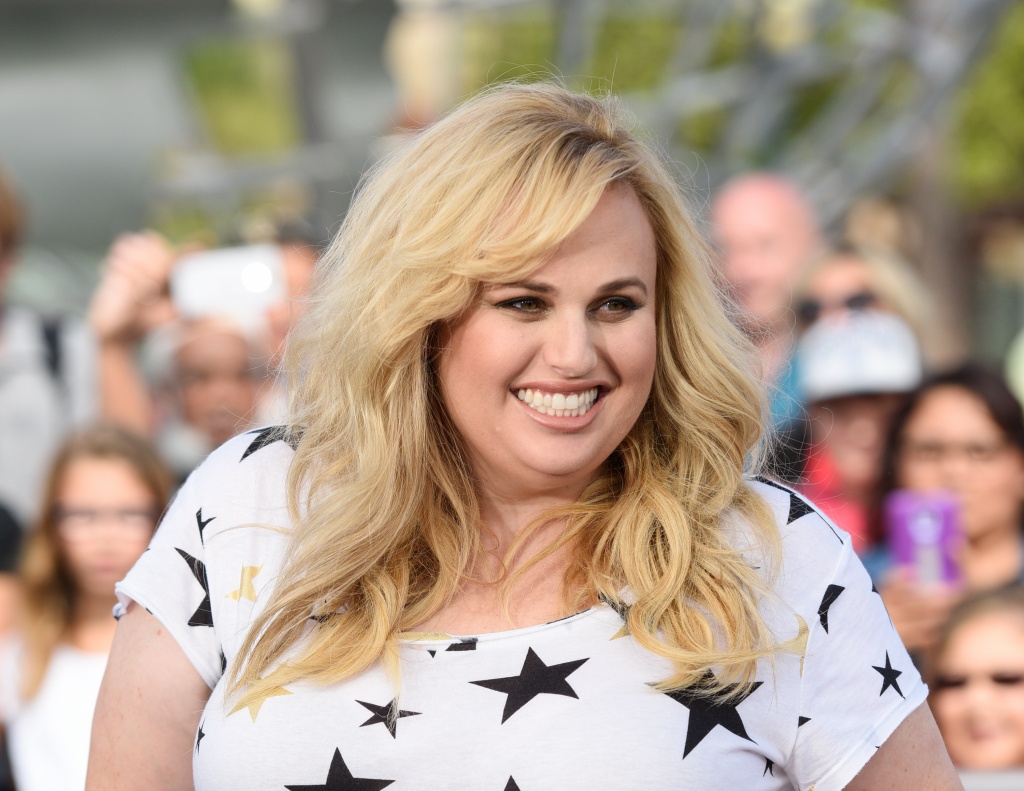 Rebel Wilson visits'Extra at Universal Studios Hollywood