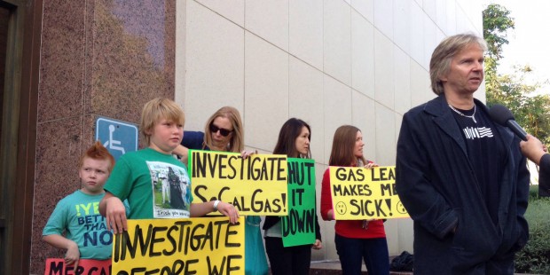 An Insane Amount of Natural Gas is Leaking Into the Valley's Porter Ranch