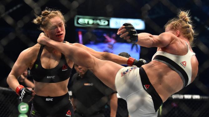 Holly Holm shocks the world with head-kick KO of Ronda Rousey