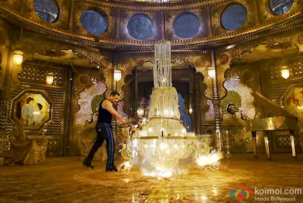 Salman Khan in a still from'Prem Ratan Dhan Payo