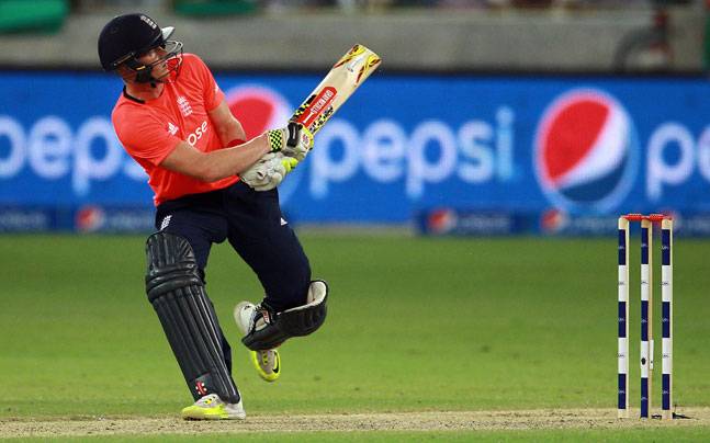 Sam Billings hit five fours and two sixes in his 25-ball knock