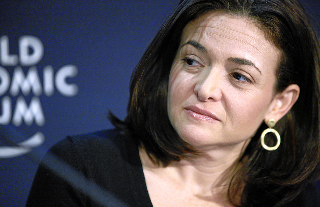 Facebook COO Sheryl Sandberg to Christen Navy Submarine