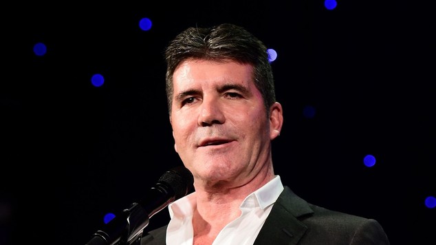 Simon Cowell sent'thoughts and prayers to the victims of the Paris attacks