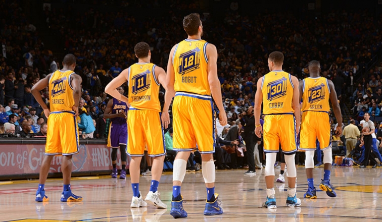 Golden State Warriors make history 16-0