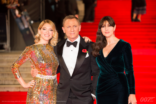 'Spectre' breaks record for world's biggest explosion