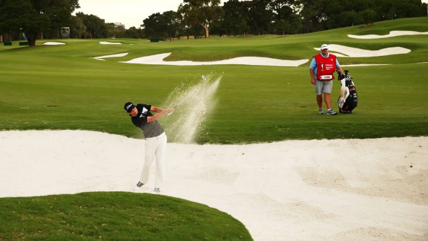 Spieth finds going tough in 1st round of Australian Open