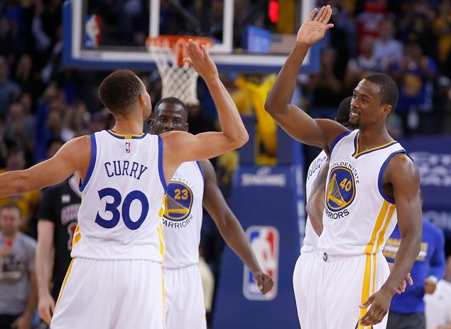 Warriors beat Bulls to go 14-0 move one win from best start in NBA history