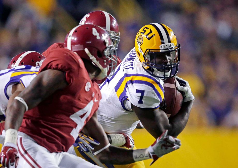 Derrick Henry rips off 65-yard touchdown vs Mississippi State