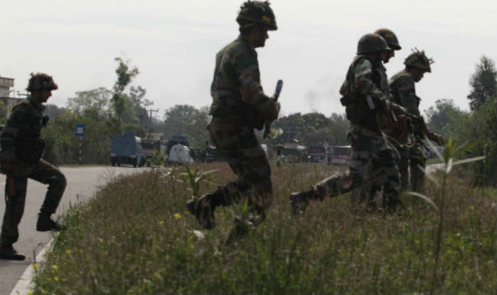 Kashmir : 4 Militants Killed in Encounter